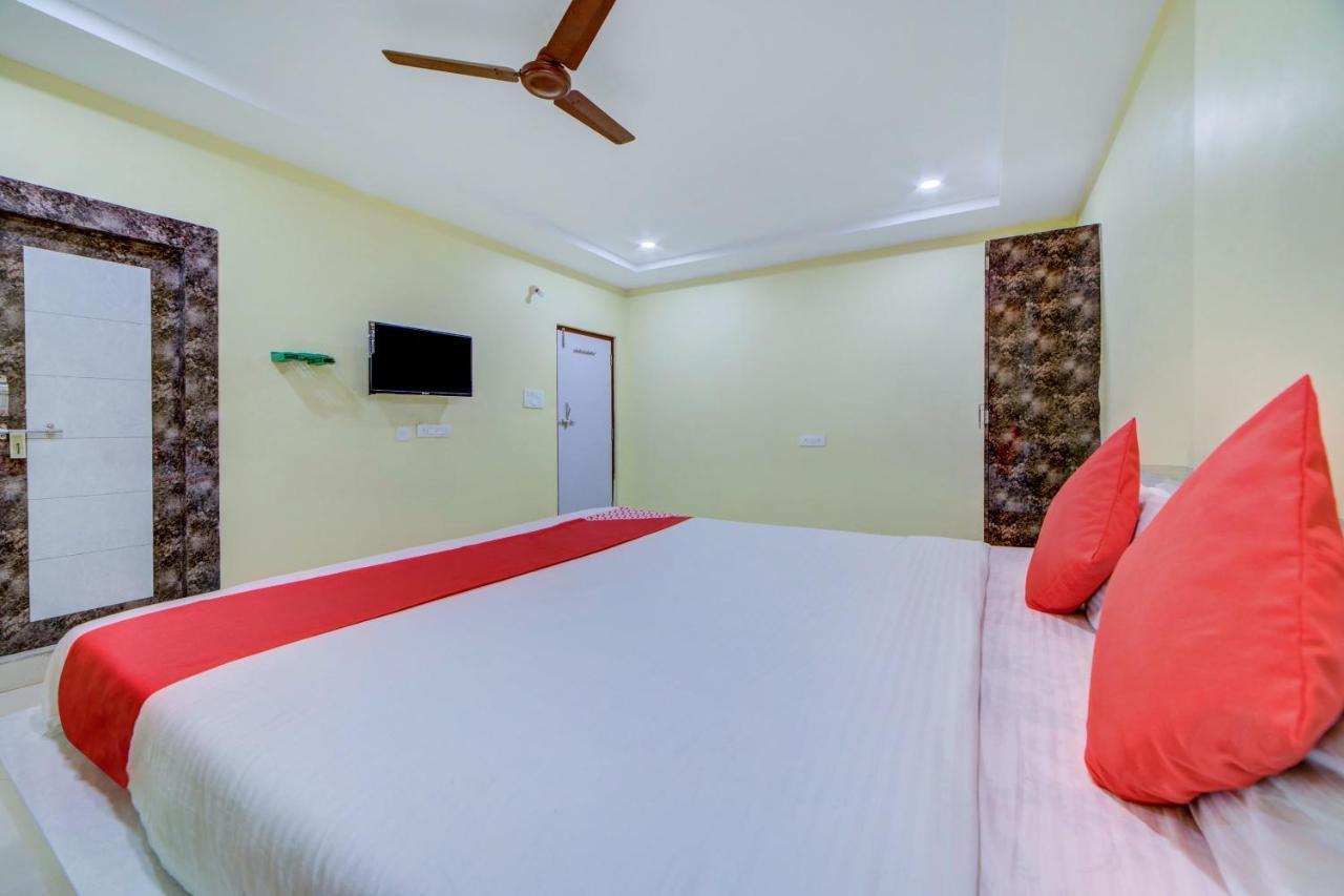 فندق دار ضيافة 29567 كيه إس إل Karimnagar المظهر الخارجي الصورة