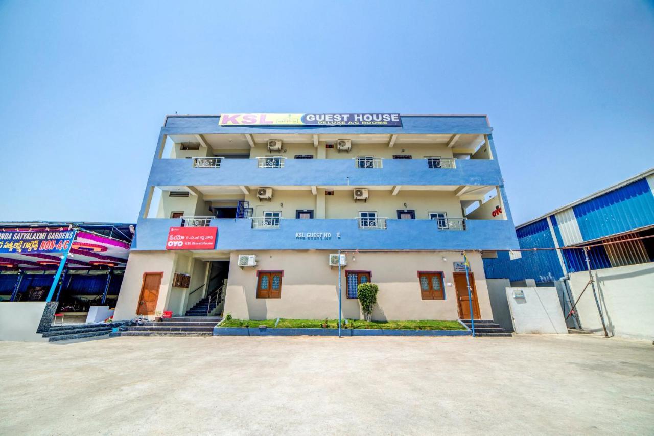 فندق دار ضيافة 29567 كيه إس إل Karimnagar المظهر الخارجي الصورة